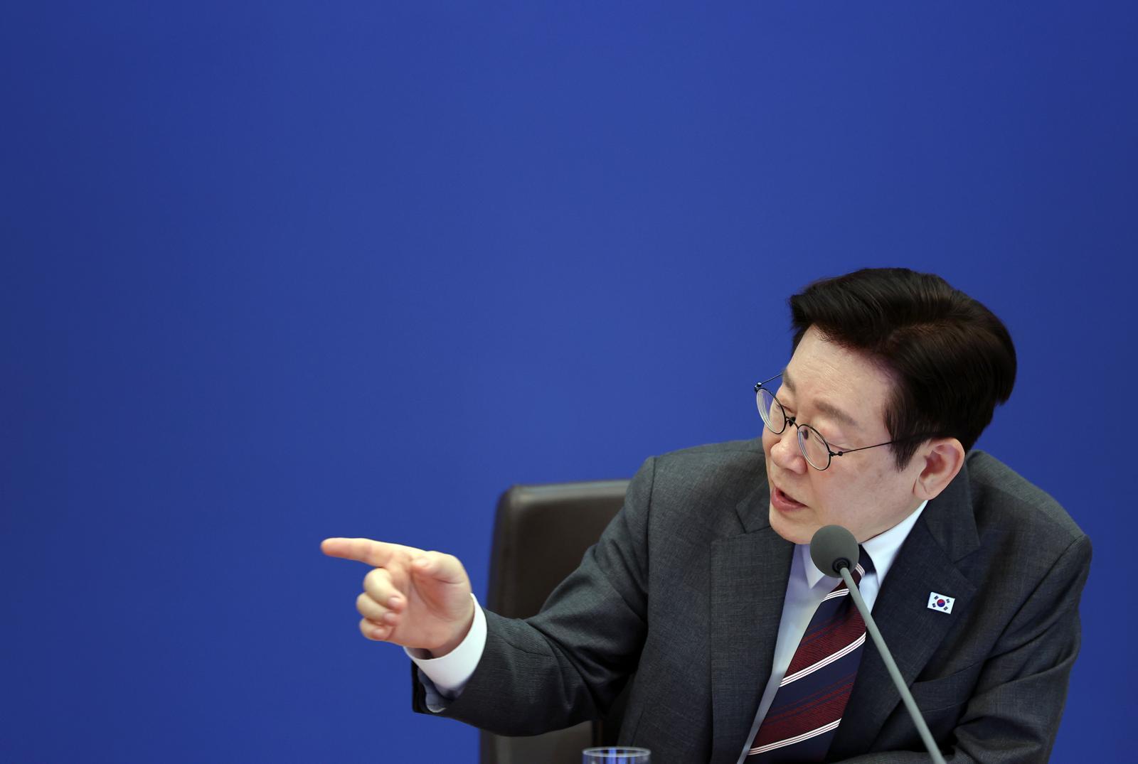 =이재명 대통령이 3일 청와대에서 열린 국무회의에서 발언하고 있다. 2026.02.03. 뉴시스