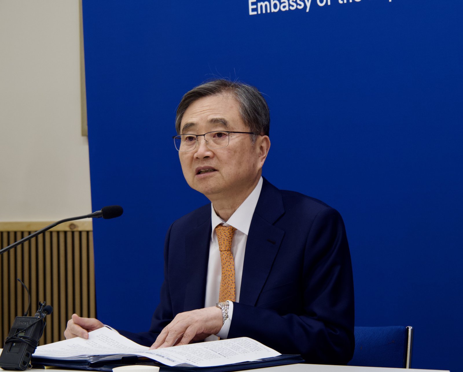 조현 외교부 장관이 5일(현지시간) 워싱턴DC 주미한국대사관에서 한미 외교장관 회담 결과를 설명하는 기자회견을 하고 있다.(워싱턴특파원 공동취재단) ⓒ News1