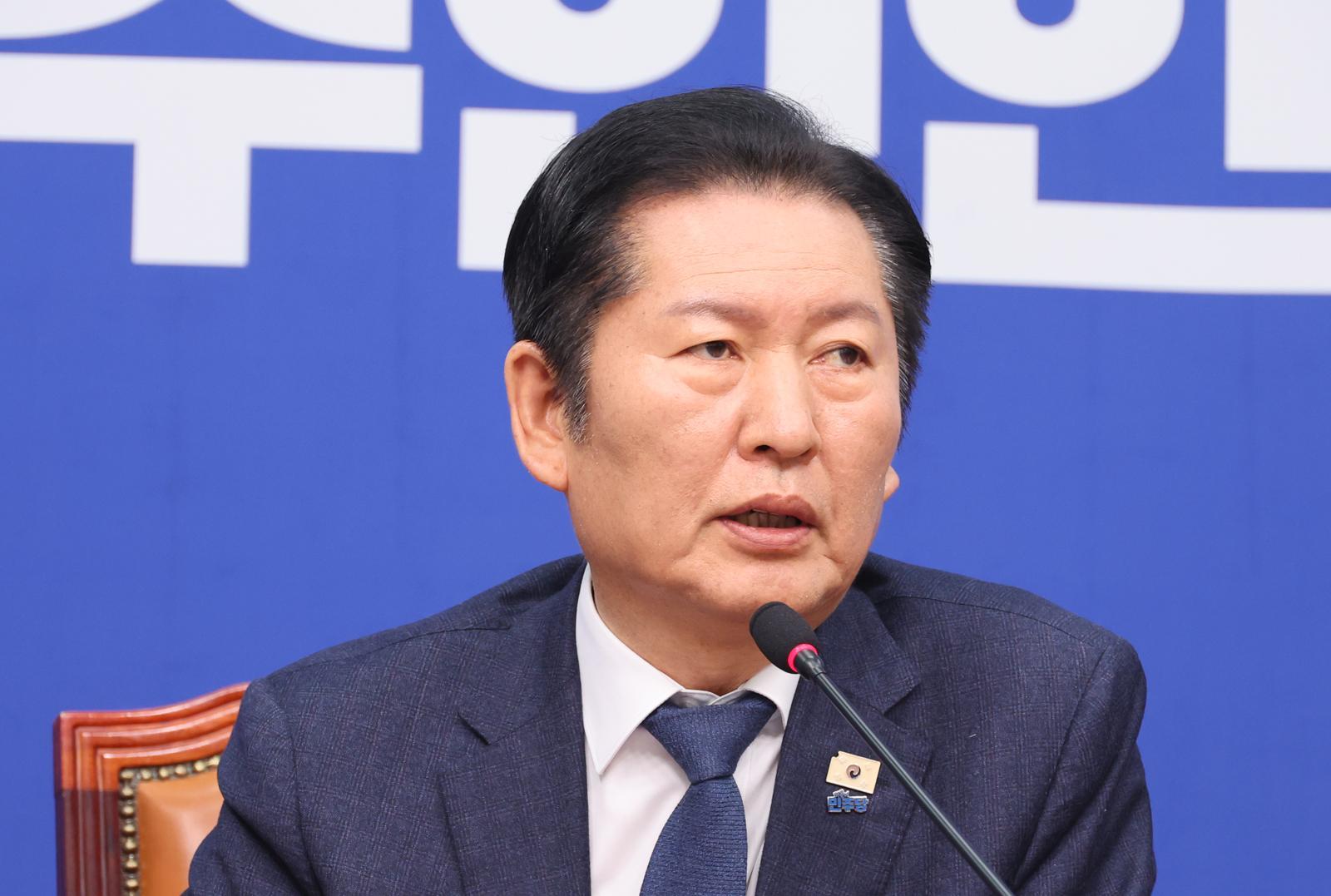 정청래 더불어민주당 대표가 6일 오전 서울 여의도 국회에서 열린 최고위원회의에서 발언을 하고 있다. 2026.02.06.서울=뉴시스