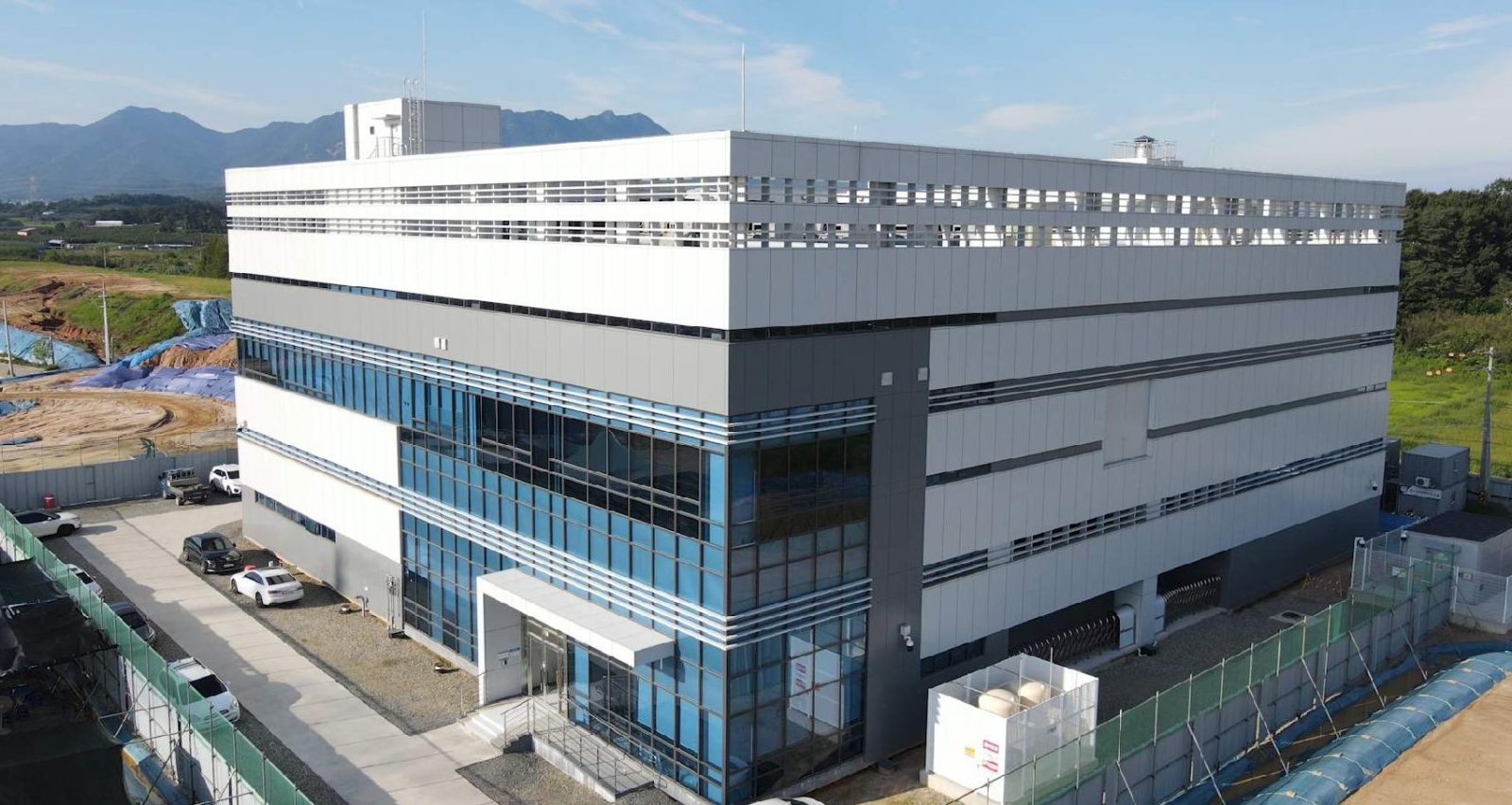 광주 광산구에 있는 국가 인공지능(AI) 데이터센터. 광주에는 AI 관련 기업이 320곳 넘게 들어섰고 모빌리티 등 첨단산업 유치에 주력해 관련 역량을 갖춘 인재들이 모여들고 있다. 광주시 제공