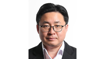 황인찬 도쿄 특파원