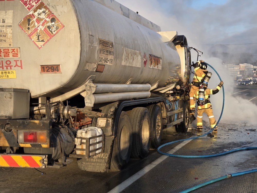 9일 천안 광덕면 교통사고 현장. 뉴스1