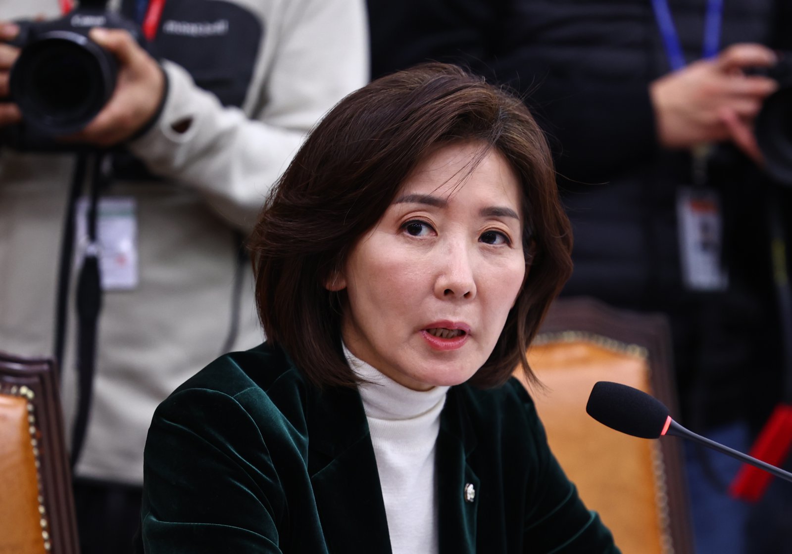 나경원 국민의힘 의원이 7일 오후 서울 여의도 국회에서 열린 법제사법위원회 전체회의에서 의사진행발언을 하고 있다. 2026.01.07 뉴시스