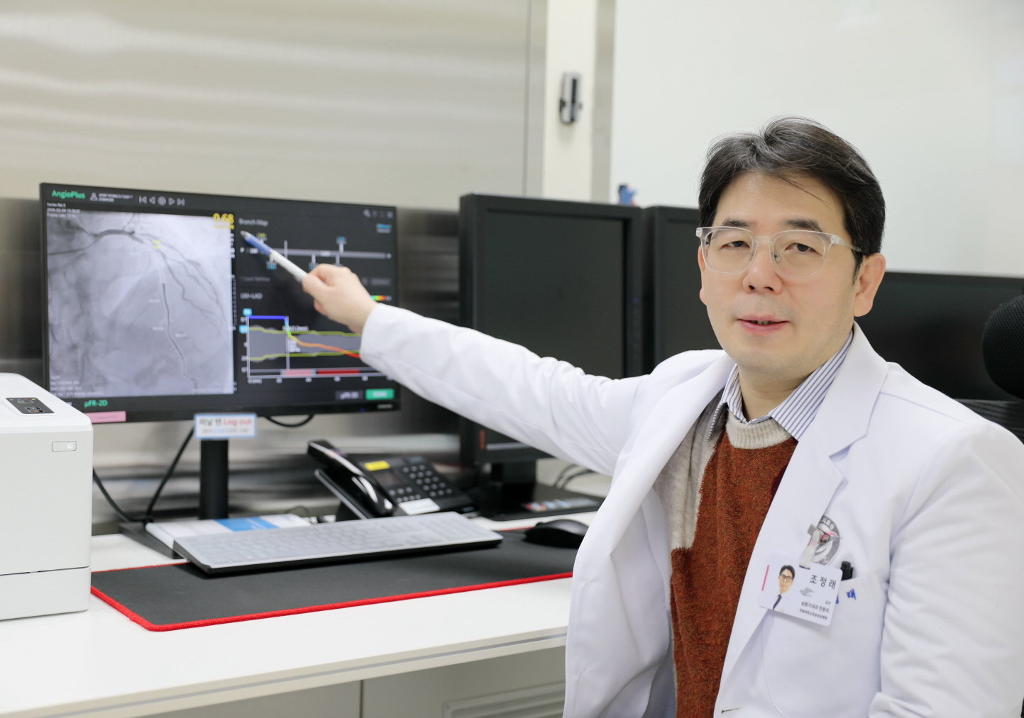 인공지능 관상동맥 혈류 분석 시스템 ‘뮤에프알’에 대해 설명하는 조정래 한림대 강남성심병원 순환기내과 교수. 한림대 강남성심병원 제공