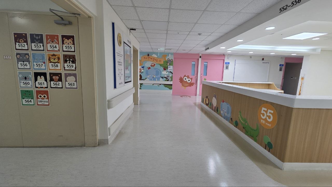 충북권역 소아 필수 의료의 핵심 거점인 어린이공공전문진료센터 소아병원이 필수 시설 기준을 충족하고 10일 정식 개소했다. 충북대병원 제공