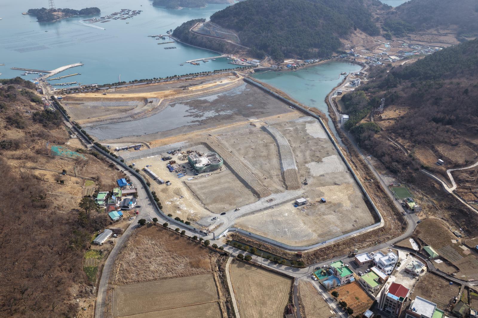 2026여수세계섬박람회 부행사장인 전남 여수시 화정면 개도 해안에 조성되는  농어촌휴양관광단지 전경. 2026여수세계섬박람회조직위원회 제공