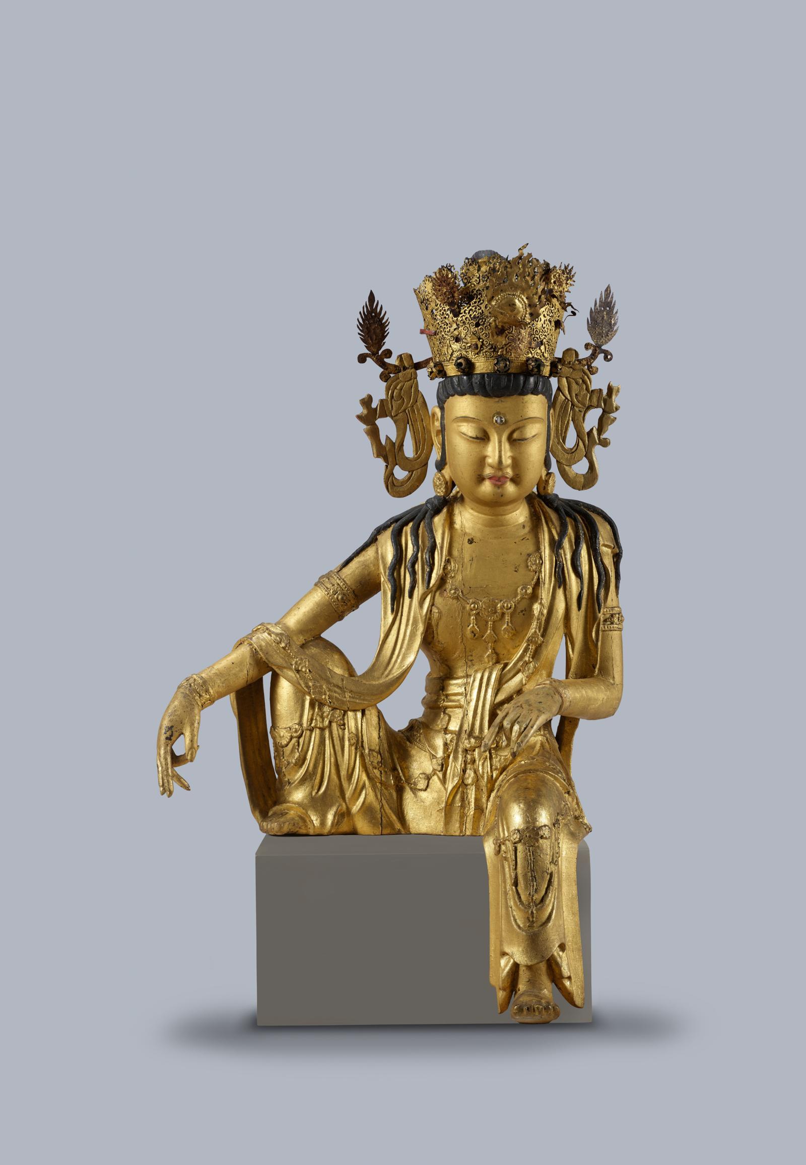 목조관음보살좌상