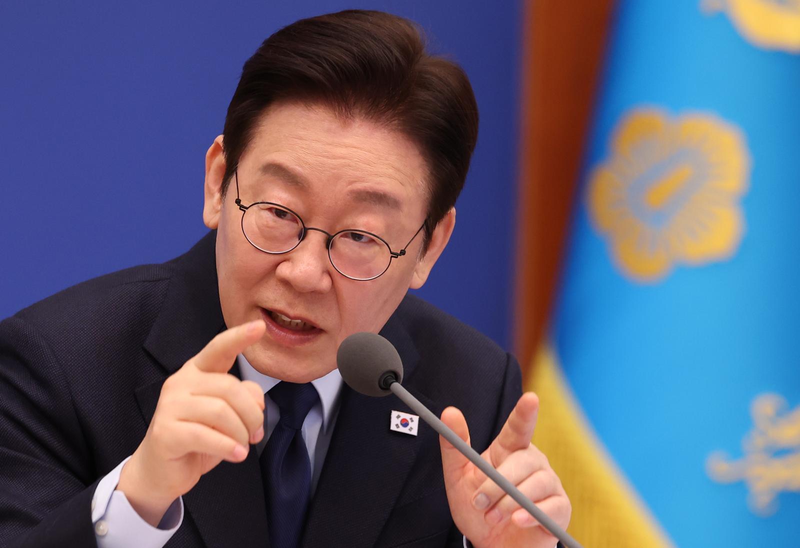 이재명 대통령이 10일 청와대 본관에서 열린 제5회 국무회의에서 발언을 하고 있다. 2026.2.10. 청와대사진기자단