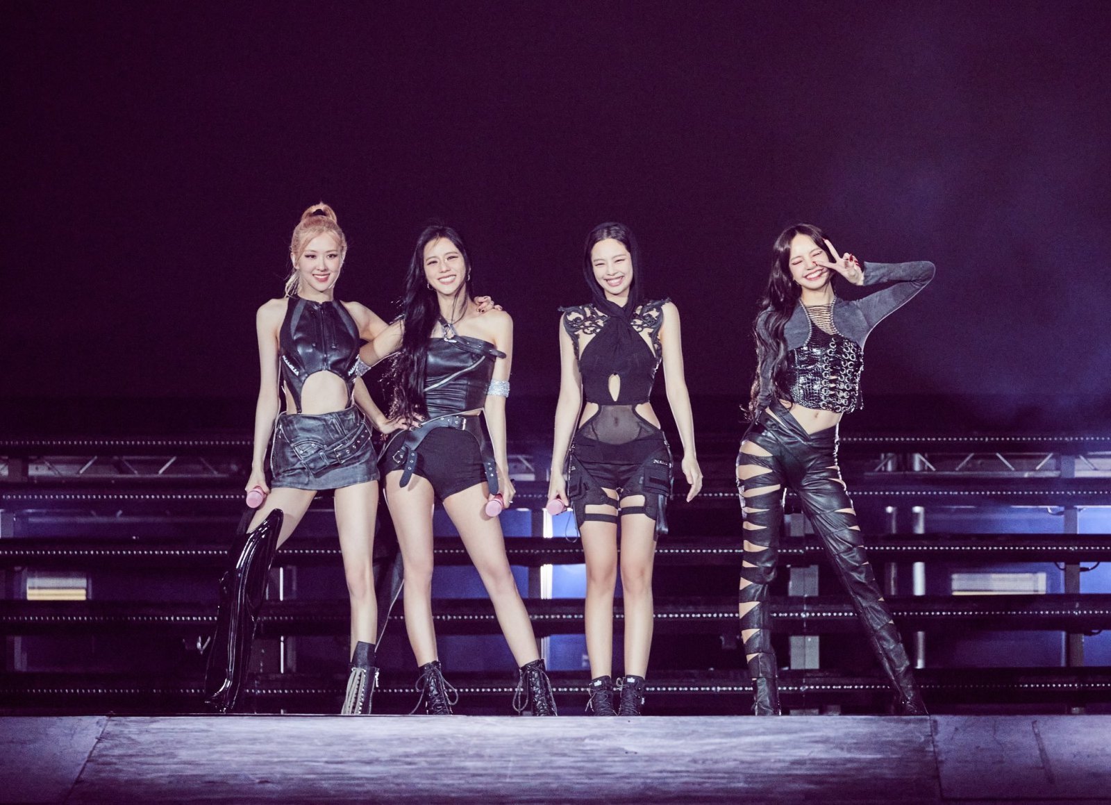 올해 데뷔 10주년을 맞아 그룹 활동으로 컴백하는 걸그룹 블랙핑크. YG엔터테인먼트 제공