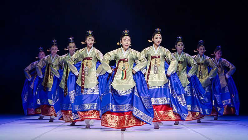 국립무용단의 ‘축제’. 국립극단 제공