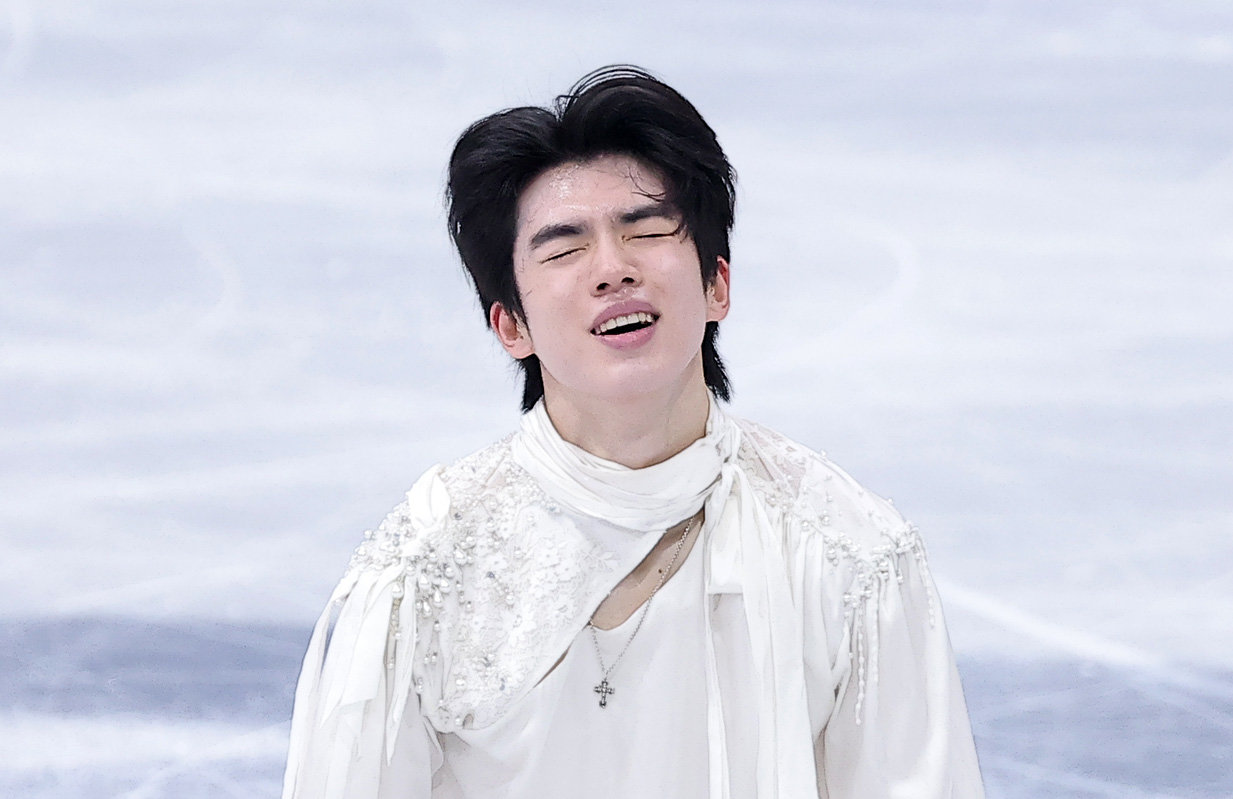 피겨 차준환이 13일(현지시간) 이탈리아 밀라노 아이스 스케이팅 아레나에서 열린 2026 밀라노·코르티나담페초 동계올림픽 피겨 스케이팅 남자 싱글 프리 스케이팅에서 연기를 마친 후 미소짓고 있다. 2026.2.14 ⓒ 뉴스1