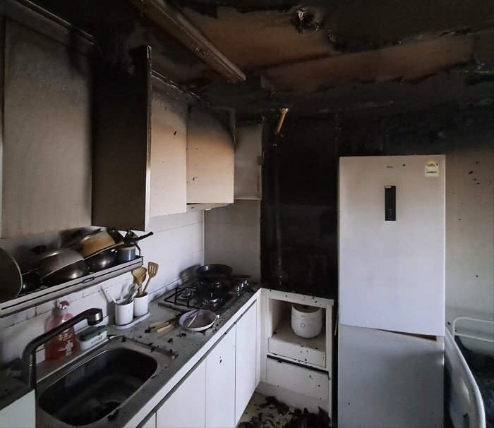 14일 오후 3시19분 전북 전주시 완산구 평화동의 한 아파트에서 방화로 인한 화재가 발생했다. 전북소방본부 제공