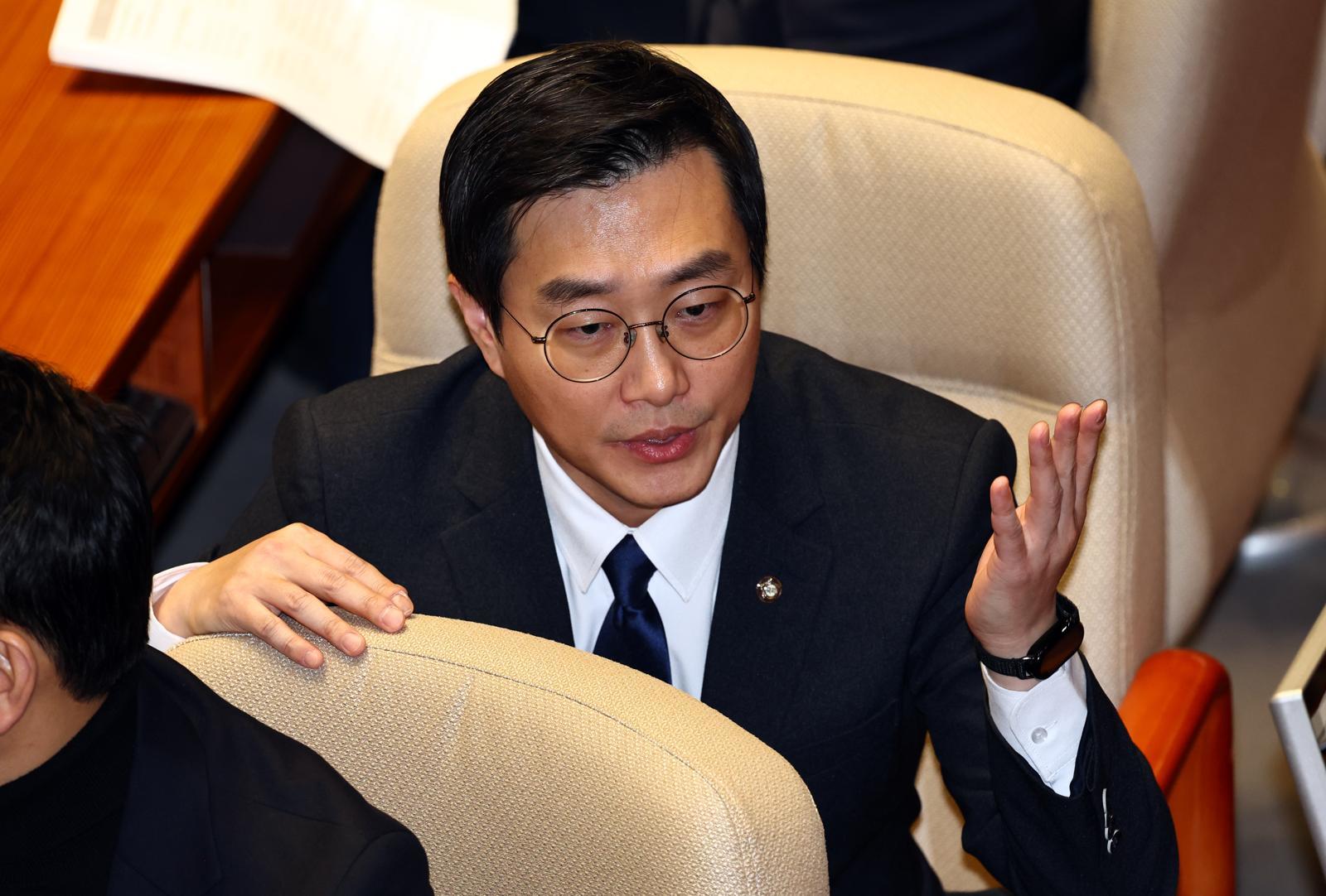 장경태 더불어민주당 의원이 29일 오후 서울 여의도 국회에서 열린 본회의에 참석해 있다. 2026.01.29. 뉴시스