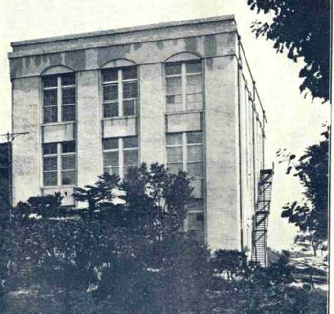 1927년 서울 중구 소공동에 신축한 경성부립도서관. 사진 출처 국립중앙도서관