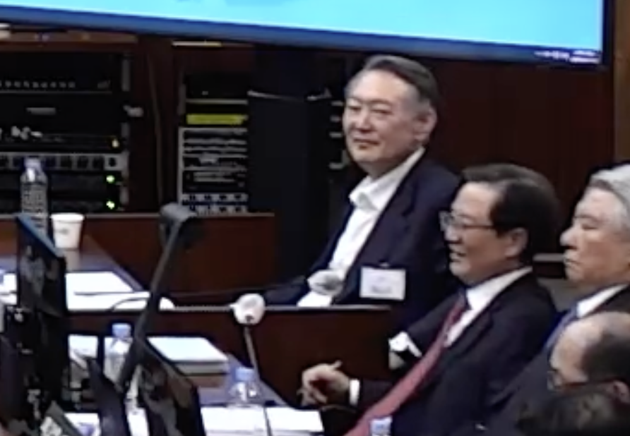 결심공판 사형 구형 순간 웃는 윤석열. 서울중앙지법 재판 중계화면 캡쳐