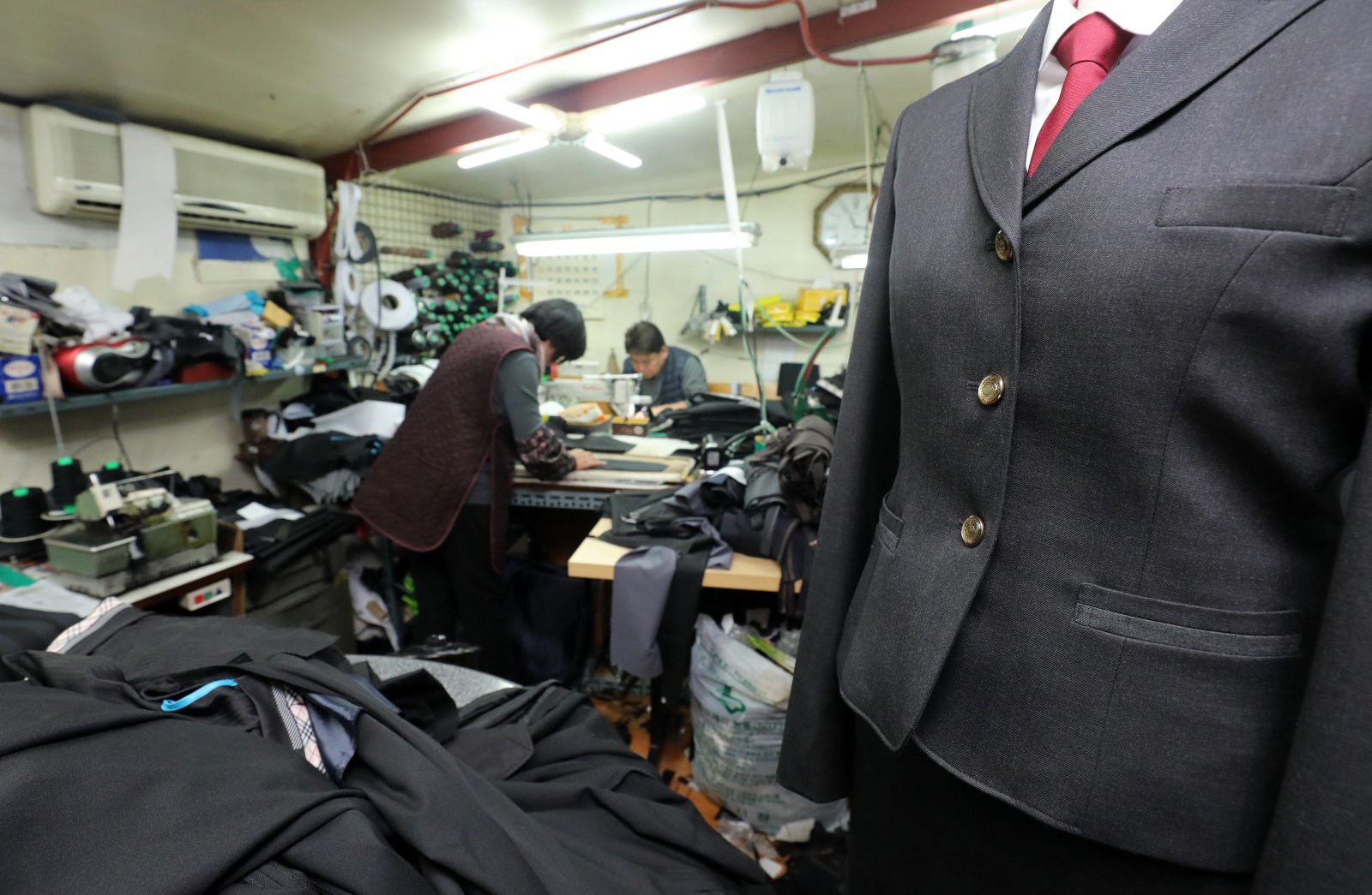 경기도 수원시 팔달구의 한 교복업체. 2019.2.19 ⓒ 뉴스1