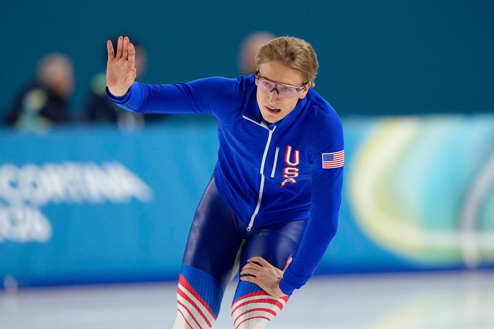 500, 1000m에 이어 1500m에서도 금메달에 도전했으나 0.77초 차로 은메달에 만족해야 했던 미국의 스피드스케이팅 괴물 조던 스톨츠. 밀라노=AP 뉴시스