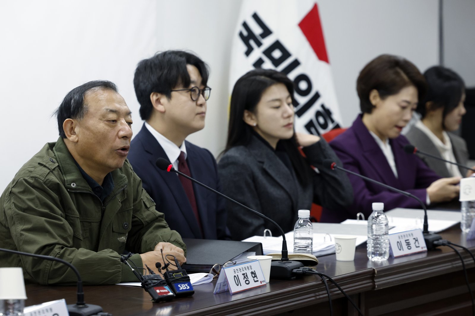 이정현 국민의힘 공천관리위원장이 20일 오전 서울시 영등포구 여의도 국민의힘 당사에서 열린 제9회 전국동시지방선거 중앙당 공천관리위원회 제1차 회의에서 모두 발언을 하고 있다. 2026.2.20 ⓒ 뉴스1