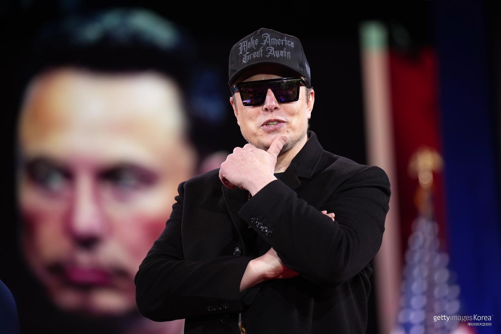 일론 머스크 테슬라 최고경영자(CEO)가 공개 행사에서 발언하고 있다. 스페이스X 상장 기대감이 커지며 관련 지분을 보유한 글로벌 투자 및 증권주에 대한 관심이 확대되고 있다. ⓒGettyImages