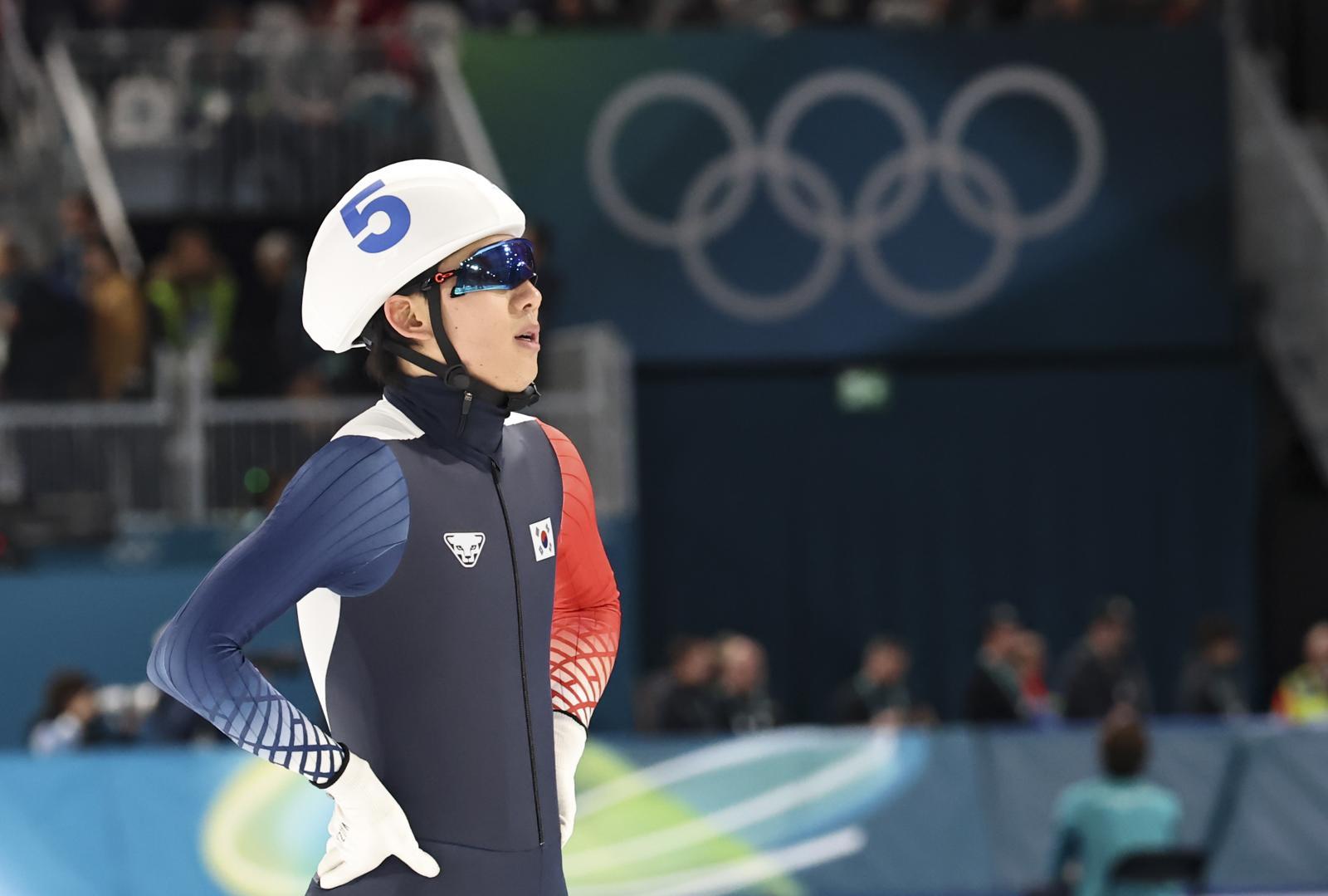 스피드스케이팅 정재원이 21일(현지시간) 이탈리아 밀라노 스피드스케이팅 스타디움에서 열린 2026 밀라노·코르티나담페초 동계올림픽 스피드 스케이팅 남자 매스 스타트 결승에서 5위로 들어오고 아쉬워하고 있다. 2026.02.21. 밀라노=뉴시스