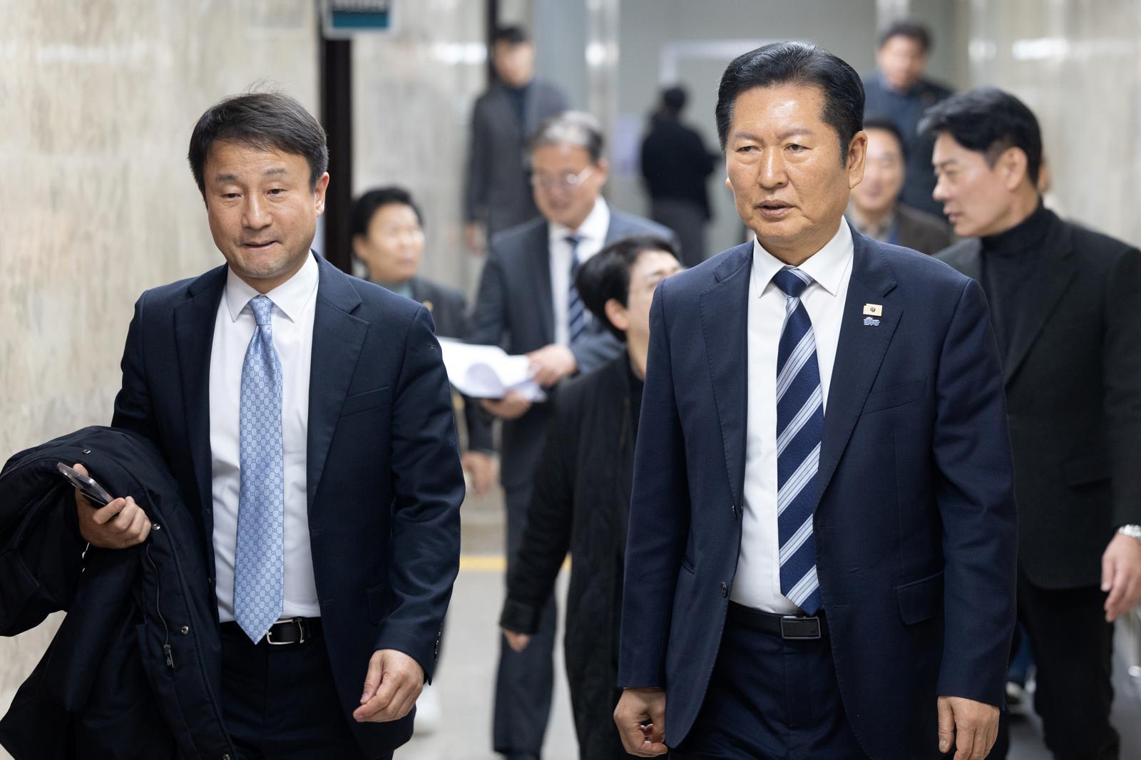 與, ‘법 왜곡죄’ 위헌 논란에도 원안대로 간다…강경파 손들어줘