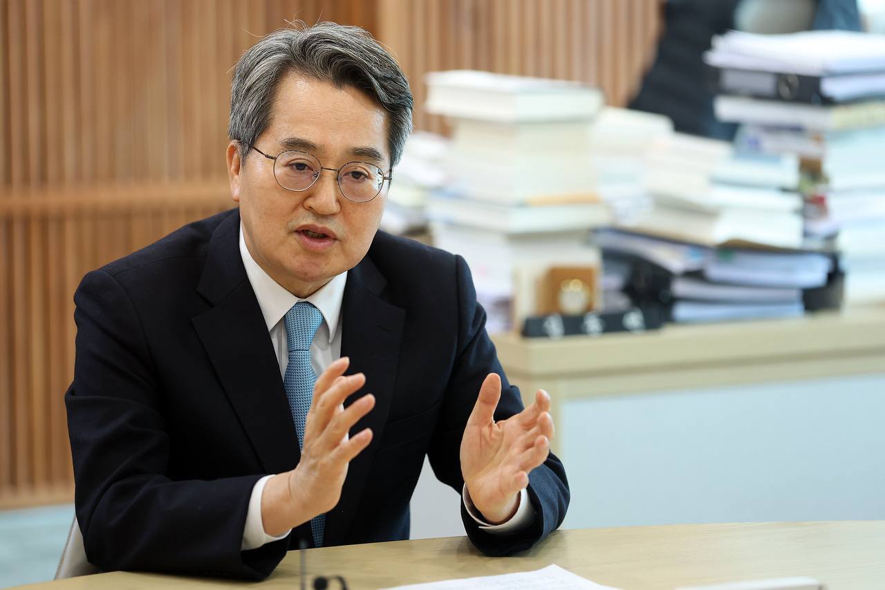 김동연, 킨텍스 ‘전한길 콘서트’ 대관 취소 강력 촉구