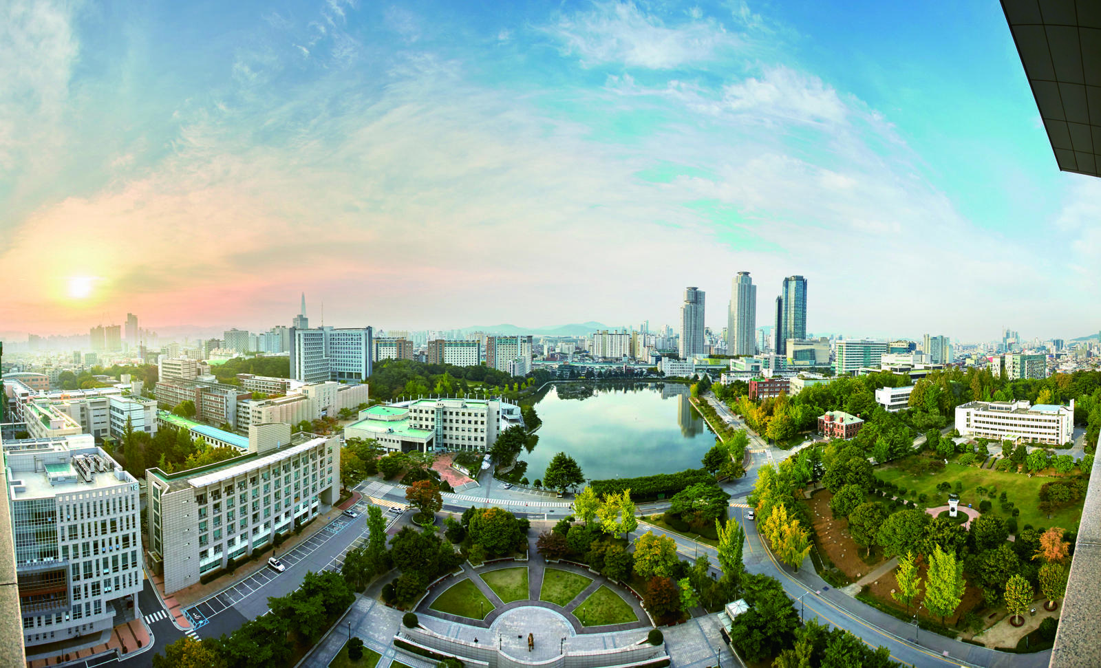 건국대학교 서울 캠퍼스 전경