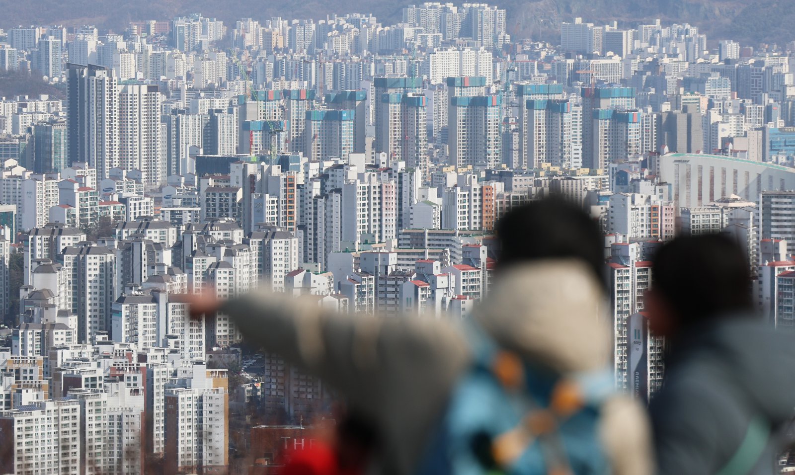 “이제 집값 안 오르나”…부동산 ‘큰손’ 4060 심리 더 크게 꺾였다