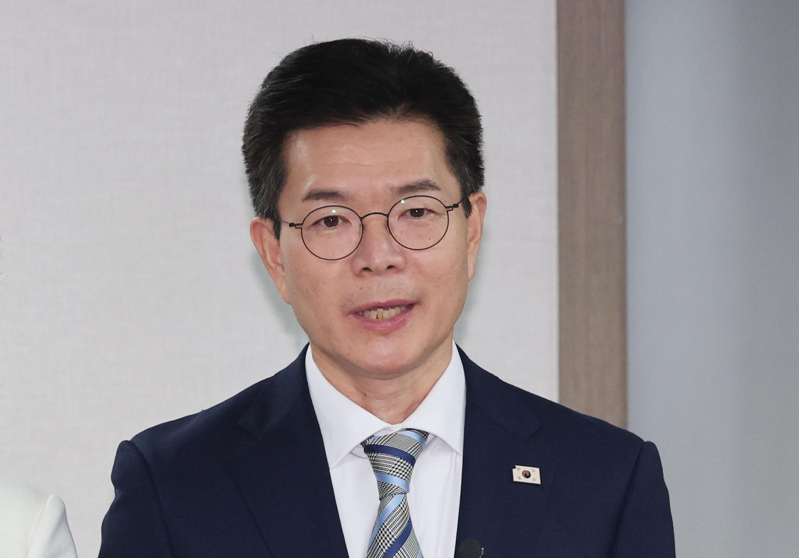 정원오 더불어민주당 서울시장 후보가 23일 오전 서울 영등포구 더불어민주당 당사에서 열린 중앙당공천관리위원회 2차 회의 및 광역단체장 후보자 면접에서 발언하고 있다. 뉴시스