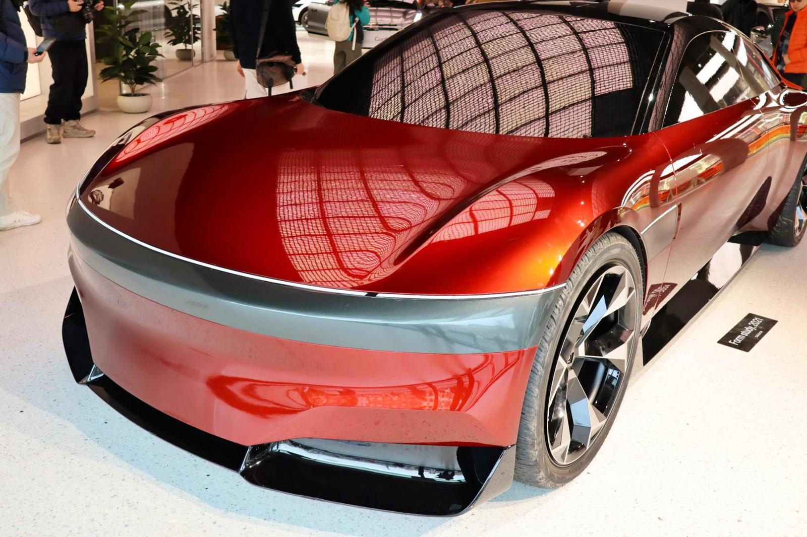 지커 콘셉트카 폼 스터디 2021 전면부 / 출처=IT동아