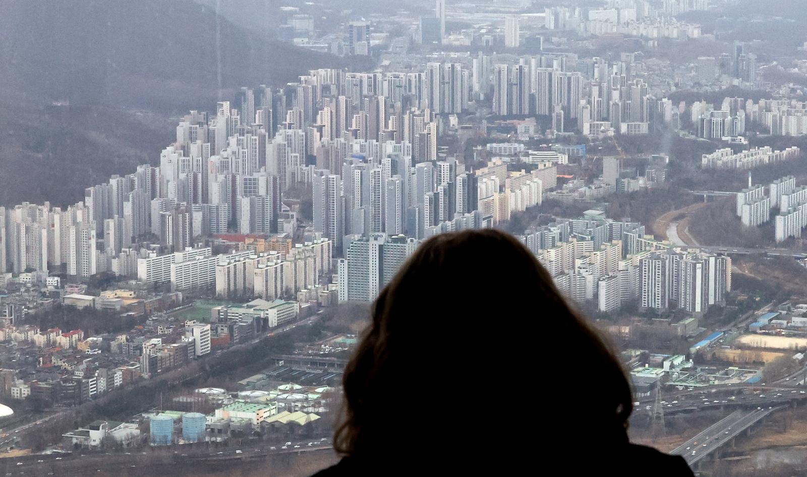 강남3구·용산 집값 떨어졌다…다주택자 매물 하락 거래