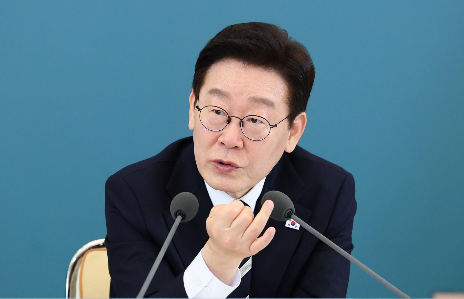 李 “불법 계곡시설 은폐 공직자, 재보고 기회 놓치면 처벌”