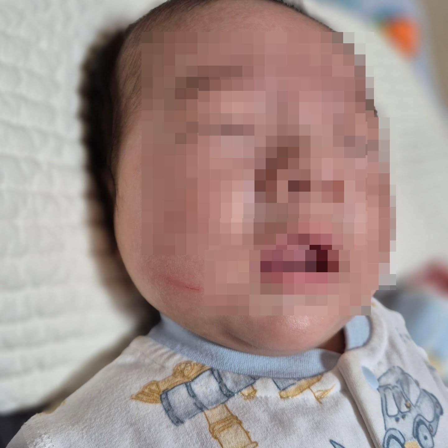 A씨가 SNS에 게시한 생후 3개월 영아 사진. 사진= 스레드 갈무리