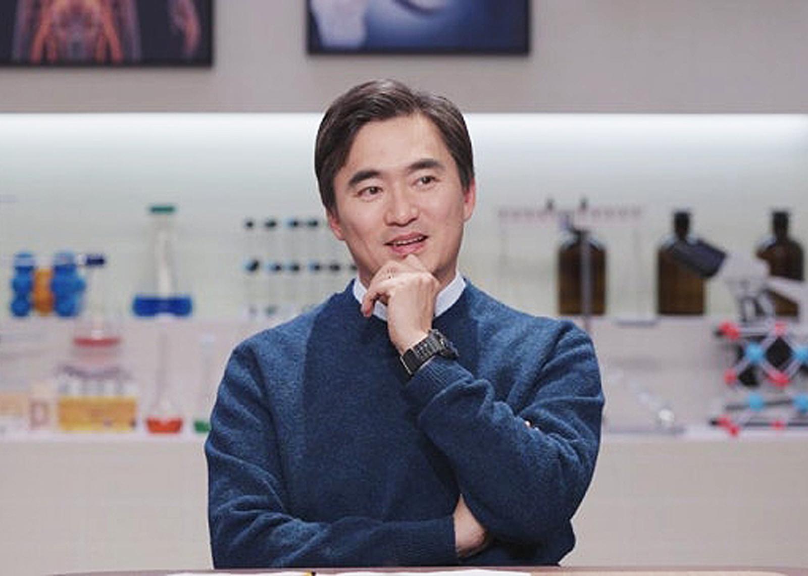 배우 김석훈이 SBS 지식·건강 예능 ‘세 개의 시선’에서 노화에 대한 솔직한 불안을 털어놓았다. SBS 제공