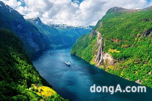 노르웨이 게이랑에르 피오르드 전경