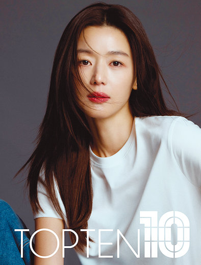 탑텐은 ‘굿웨어’의 아이콘으로 전지현을 선택했다. 탑텐 제공
