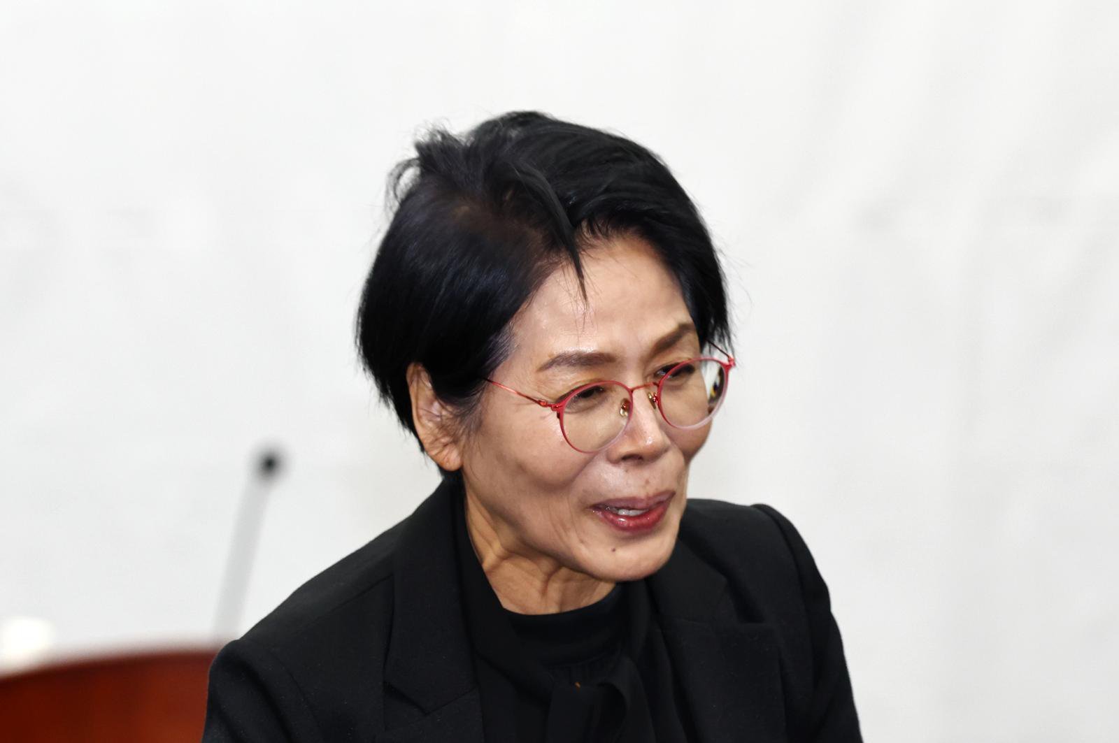 최민희, ‘재명이네 마을’ 강퇴에 “비합리적 퇴출 아니어야 신뢰 유지”