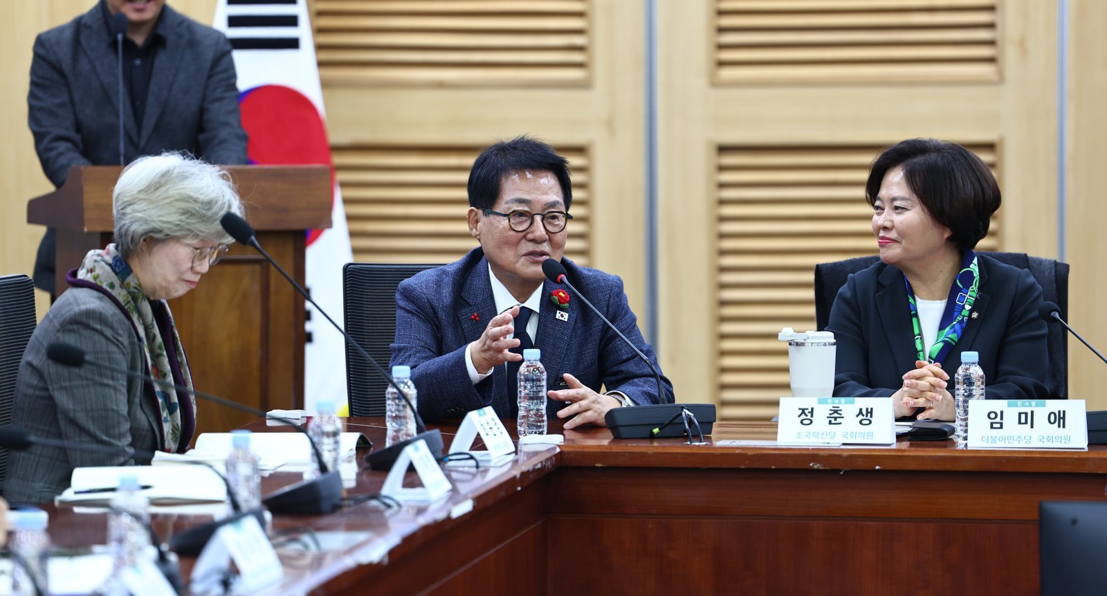 박지원 “강선우, 발달장애 외동딸 보살필 기회 줘야…선처 고대”