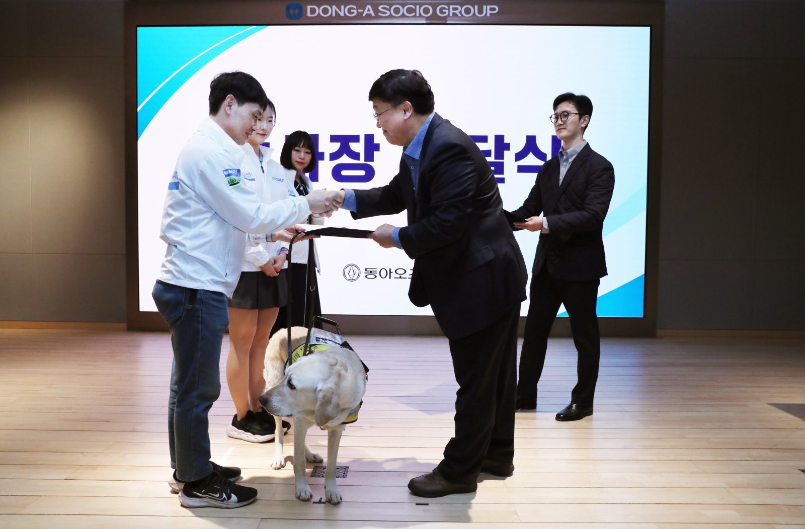 동아오츠카가 3일 서울 동대문구 동아오츠카 본사에서 창립 47주년 기념식을 진행했다.