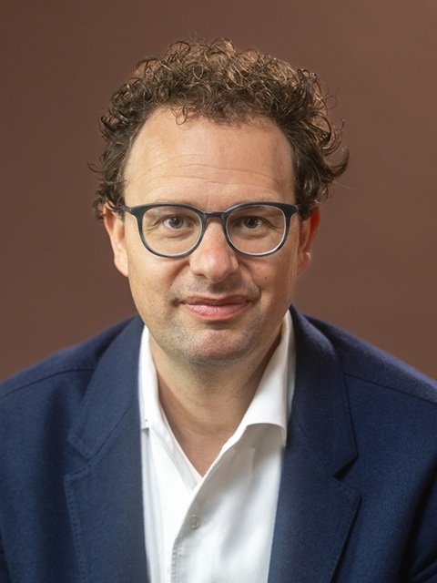 “챗GPT 지우고 클로드” 삭제 3배 폭증…앤스로픽 ‘반전’