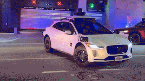 튜 터니지/폭스 7 오스틴