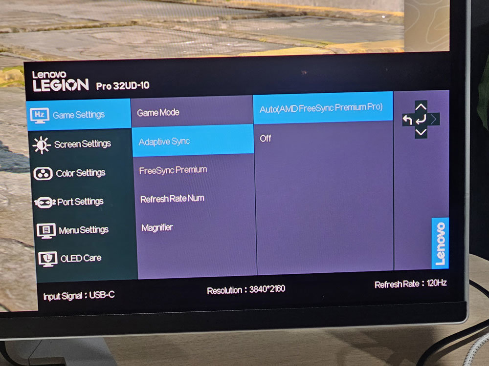 요즘 게이밍 모니터의 필수 요소인 프리싱크 등의 가변 주사율 기능도 지원한다 / 출처=IT동아