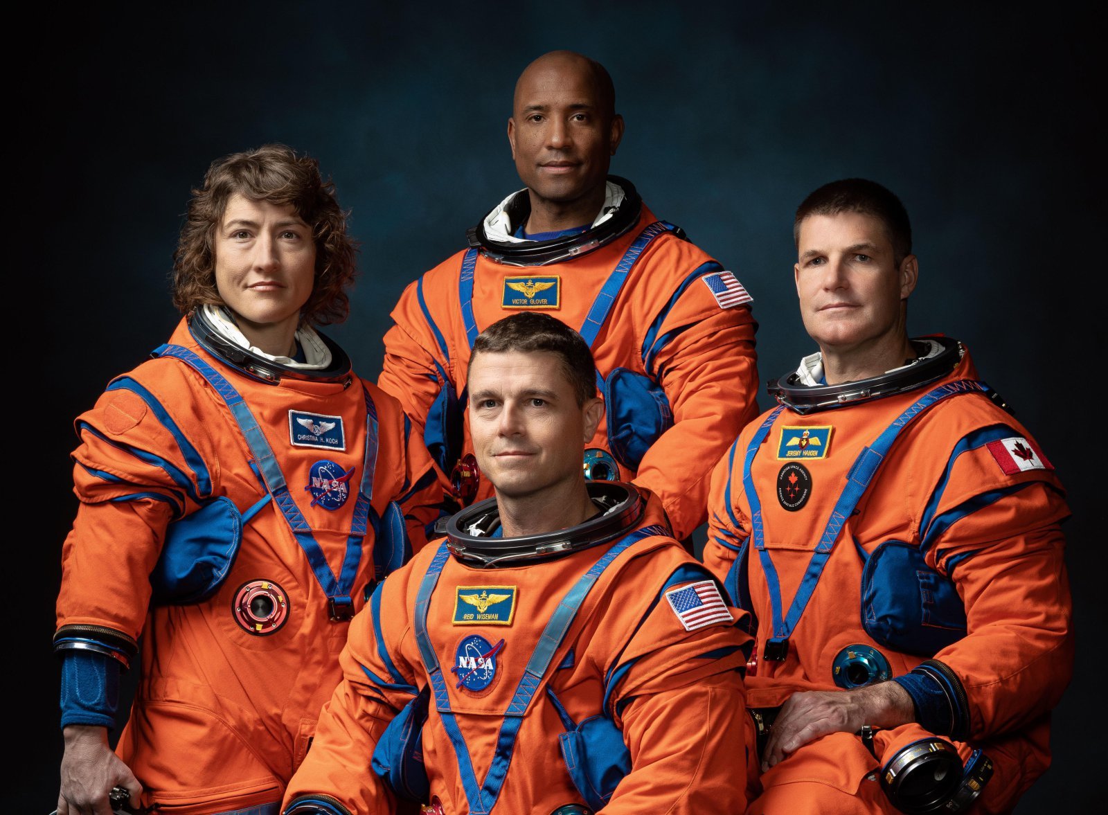 아르테미스 2호에 오를 4인의 우주 비행사들. 유색 인종과 여성, 미국 외 국적(캐나다)인이 최초로 달을 향한다.