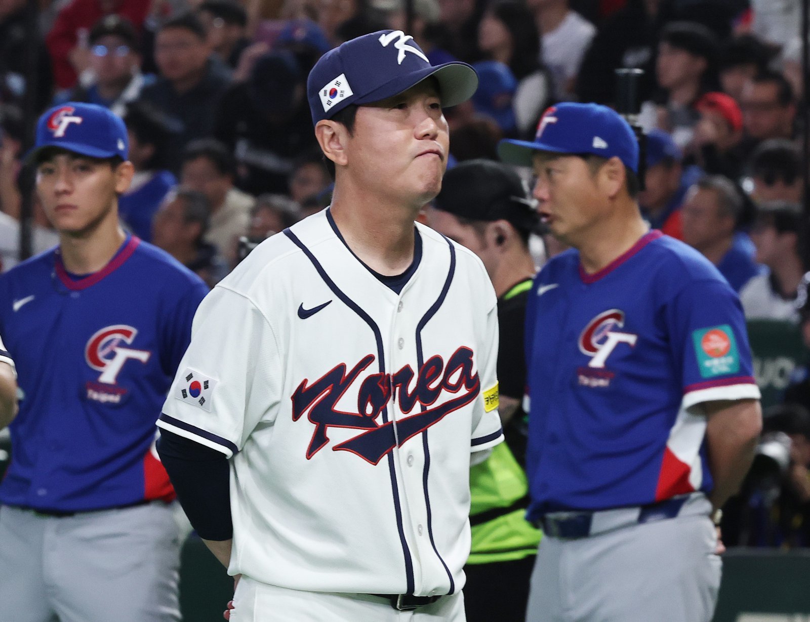 8일 일본 도쿄돔에서 열린 2026 월드베이스볼클래식 조별리그 C조 대한민국과 일본의 경기. 류지현 감독이 생각에 잠겨 있다. 2026.3.8. 뉴스1