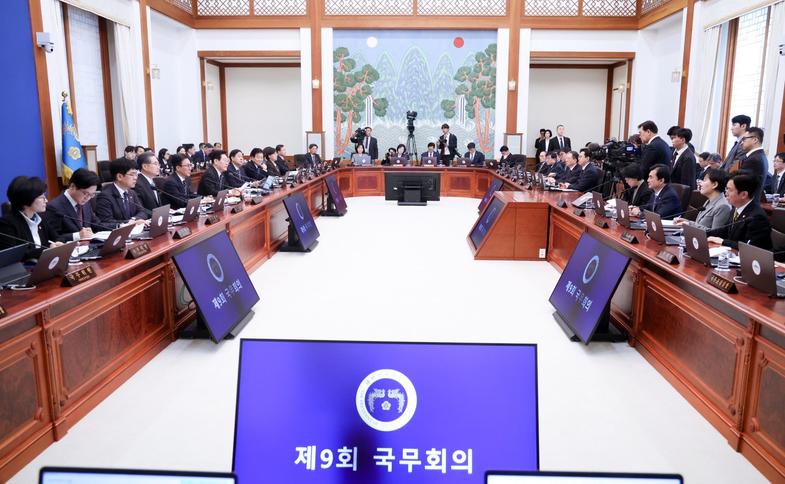 이재명 대통령이 10일 청와대에서 열린 국무회의에서 발언하고 있다. (청와대통신사진기자단) 2026.03.10.[서울=뉴시스]