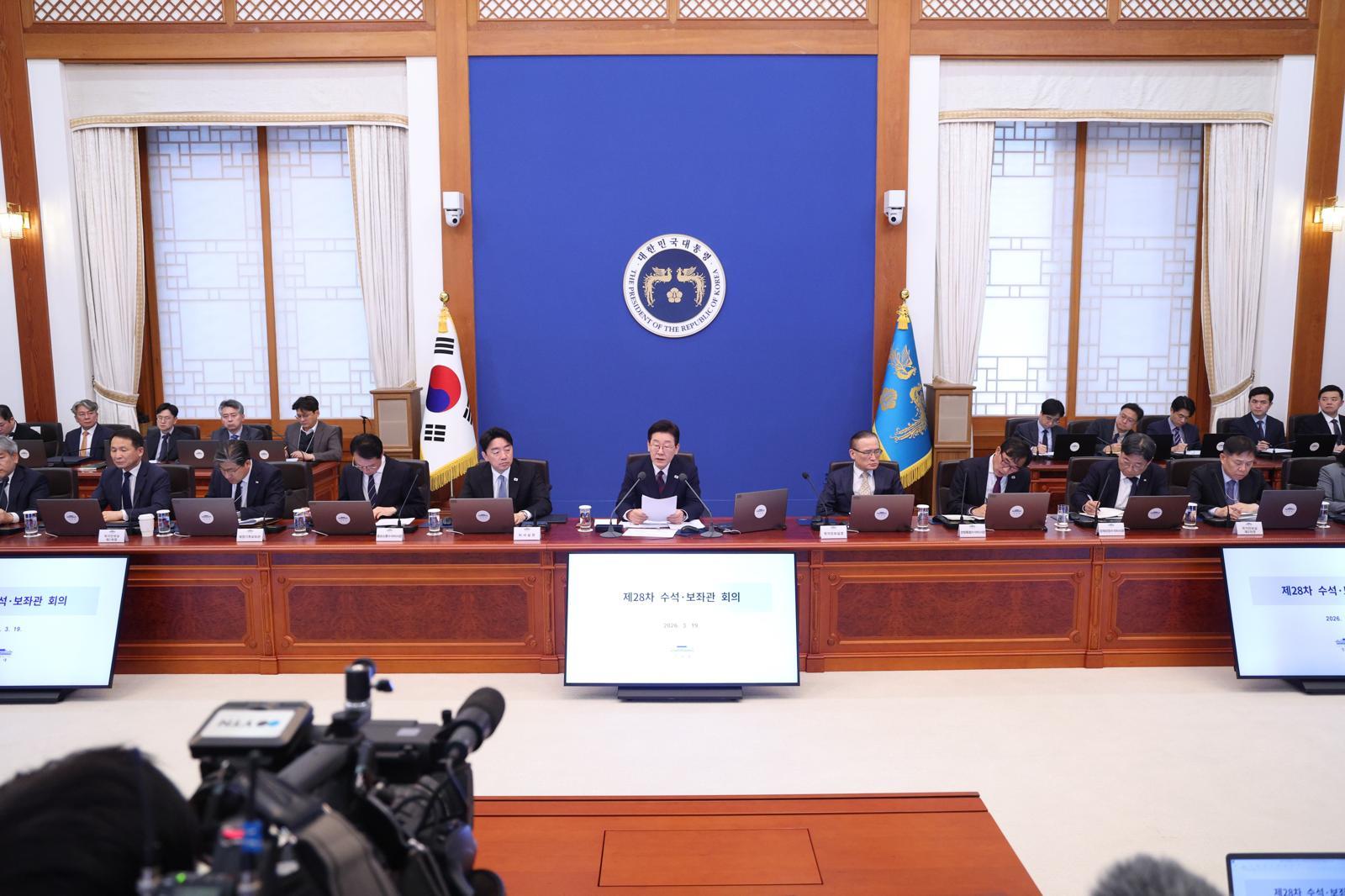 이재명 대통령이 19일 청와대에서 열린 수석보좌관회의에서 발언을 하고 있다. 2026.3.19 (서울=뉴스1)