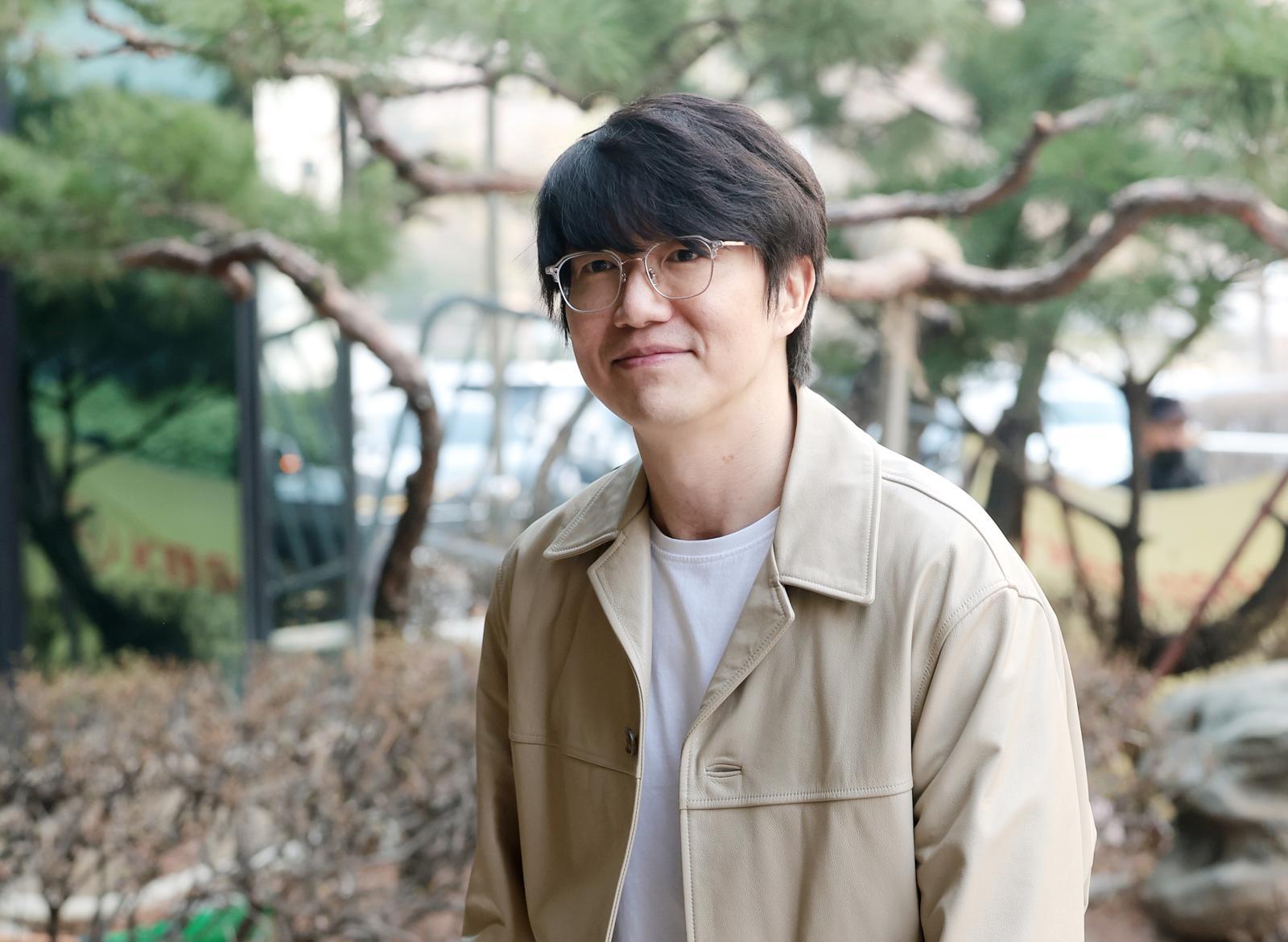 (서울=뉴스1) 가수 성시경이 17일 서울 영등포구 KBS에서 진행된 KBS 2TV 음악 토크쇼 ‘더 시즌즈-성시경의 고막남친‘ 녹화에 참석하고 있다. 뉴스1