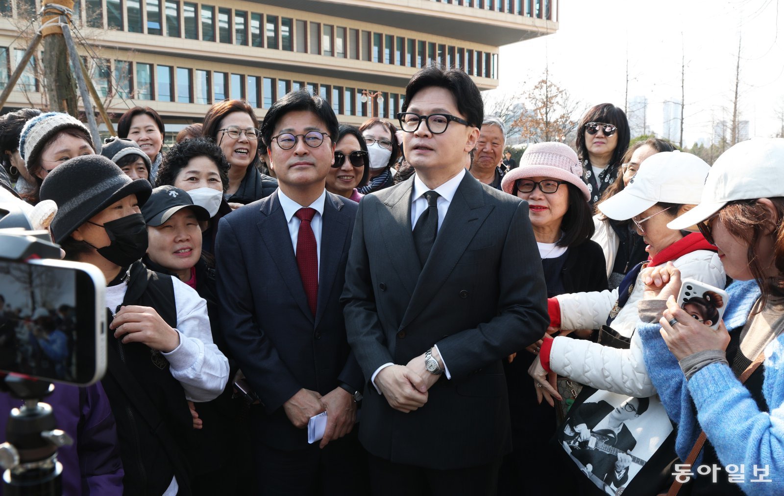 [정치 한 컷]위기의 국민의힘, 국회 온 한동훈