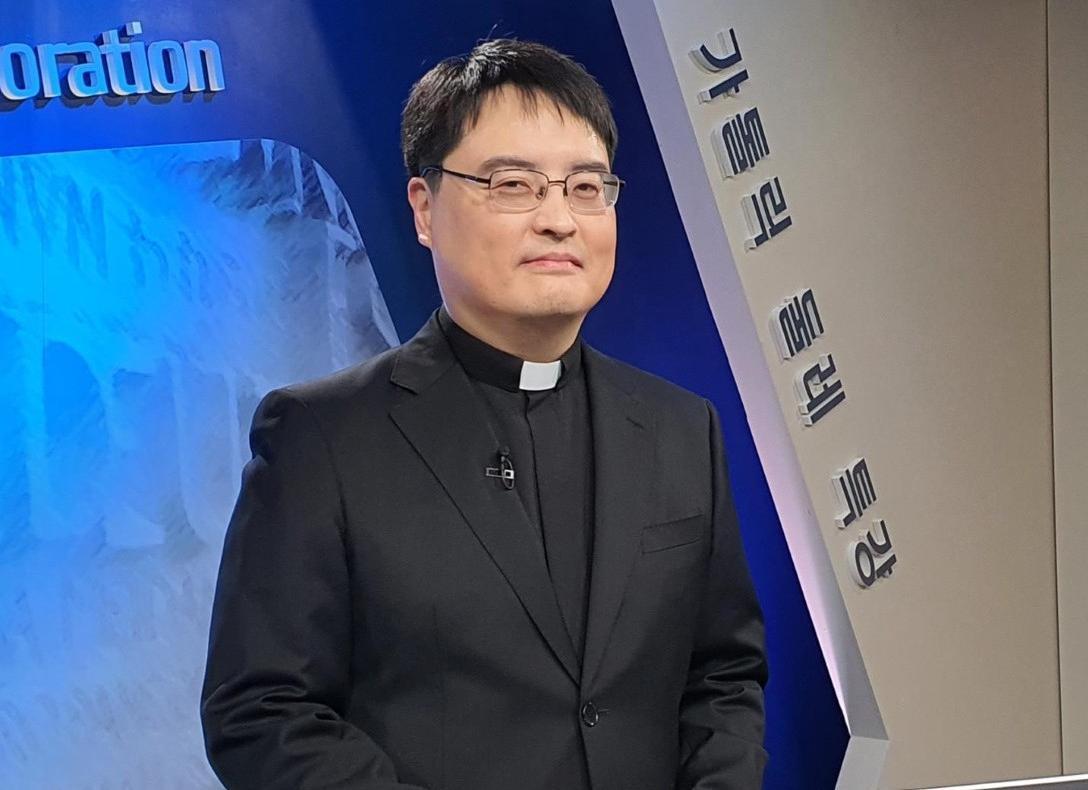“AI와 인간 탐욕의 잘못된 결합, 교황이 진짜 걱정하는 이유죠”
