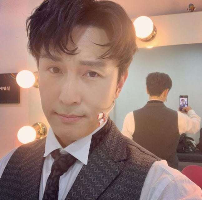 김동완 ‘법적 대응’ 예고에도 추가 입장…“가만히 있어라”